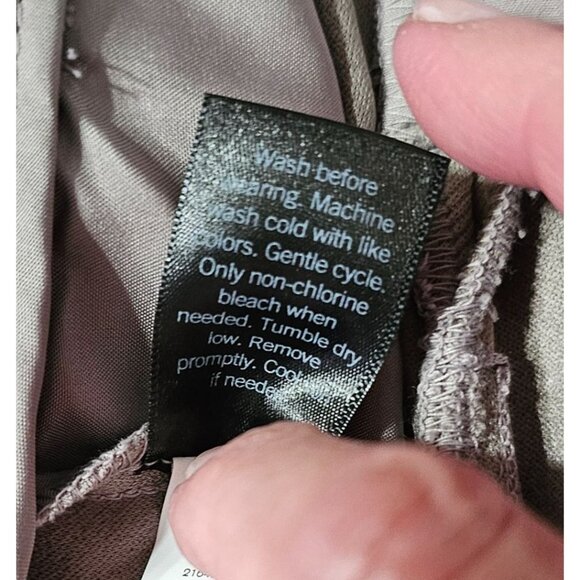 Simply Vera Vera Wang Beige Women's Flare Pants - Picture 9 of 12